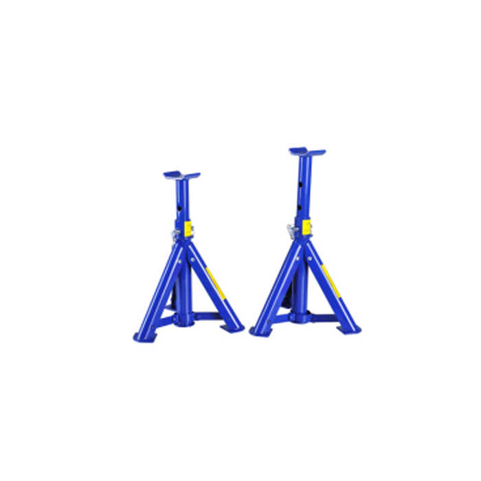 Matters needing attention when operating the working method of motorcycle lift